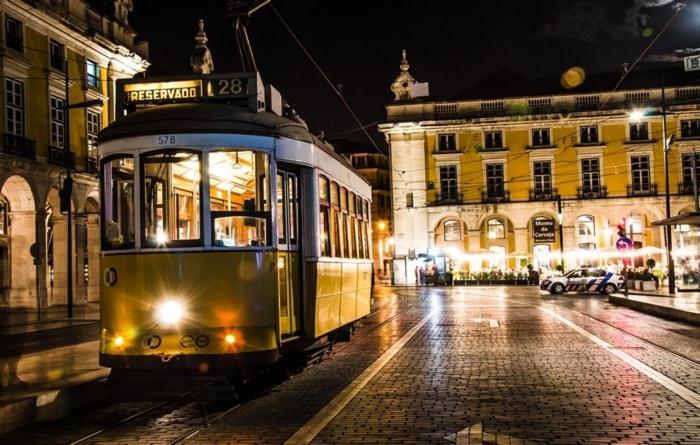 1st Tram 28